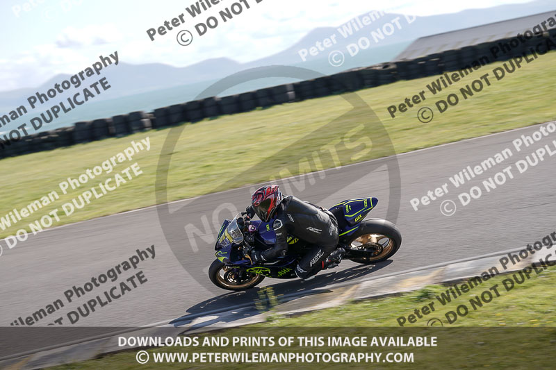 anglesey no limits trackday;anglesey photographs;anglesey trackday photographs;enduro digital images;event digital images;eventdigitalimages;no limits trackdays;peter wileman photography;racing digital images;trac mon;trackday digital images;trackday photos;ty croes